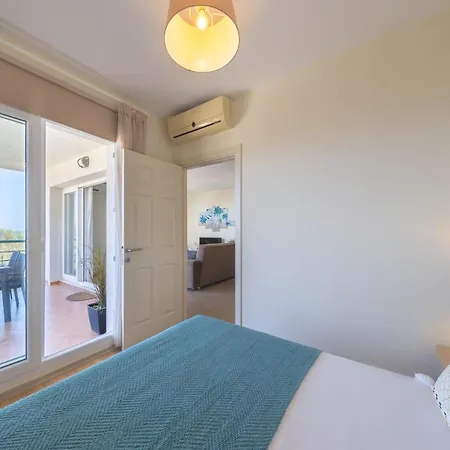 Thalassa Beach Family & Waterpark Resort Vokolidha Exterior photo