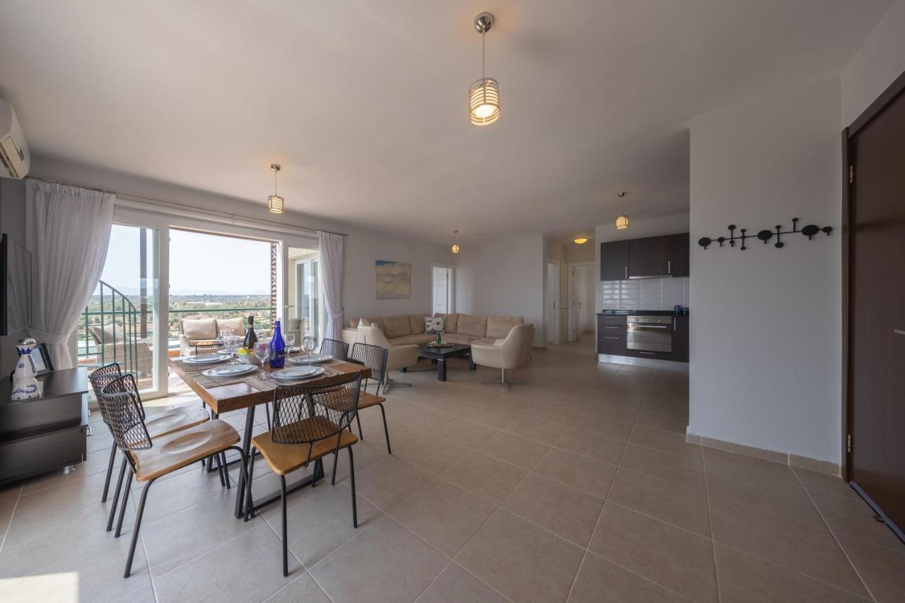 Thalassa Family & Waterpark Apartment